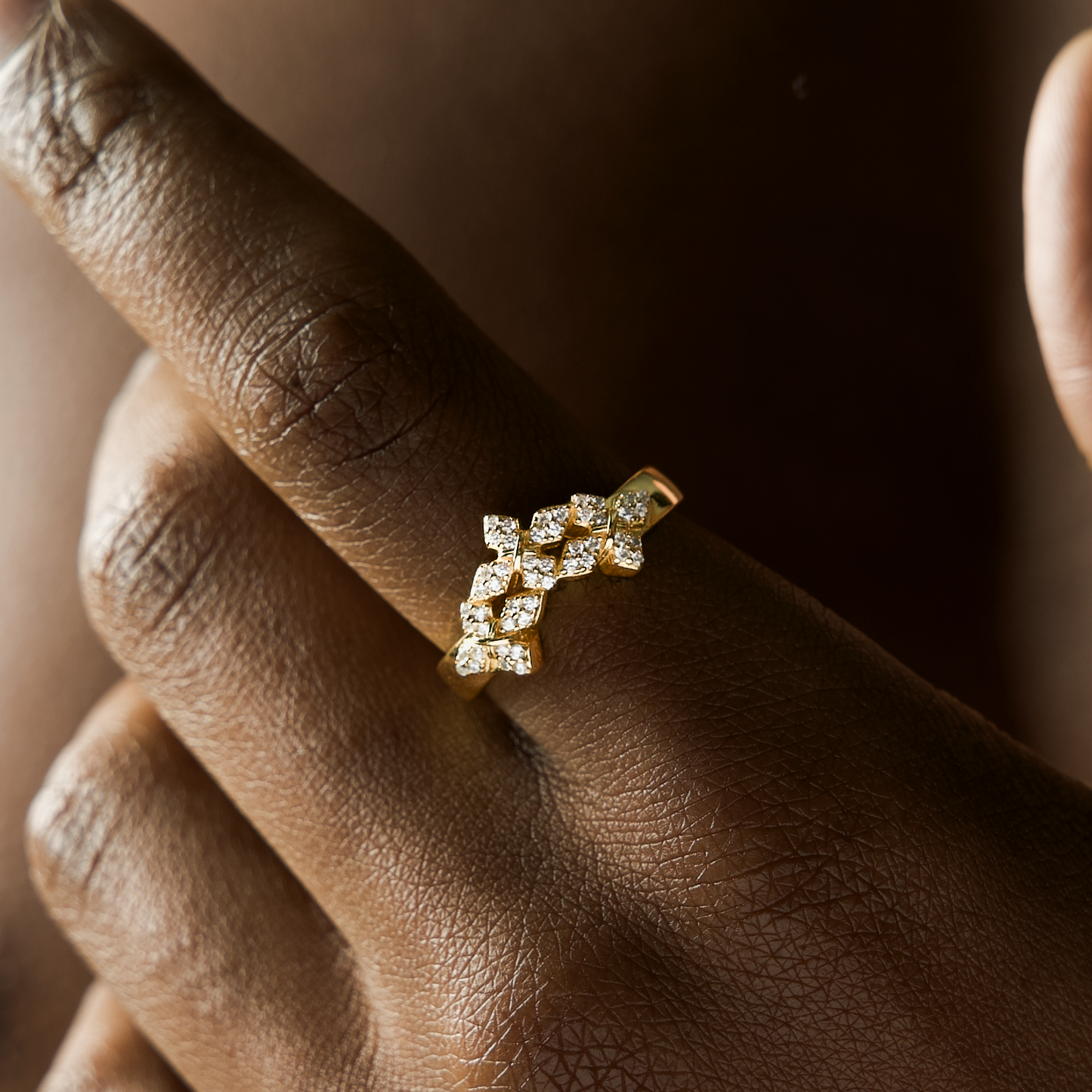 Iced triple crossed star ring - Gold