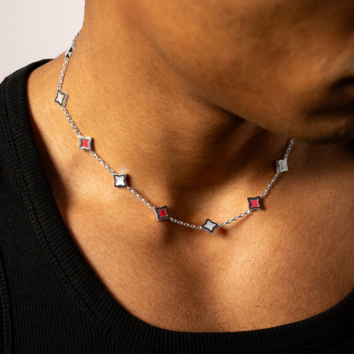 Silver Flower Cable Chain - White & Red Pattern