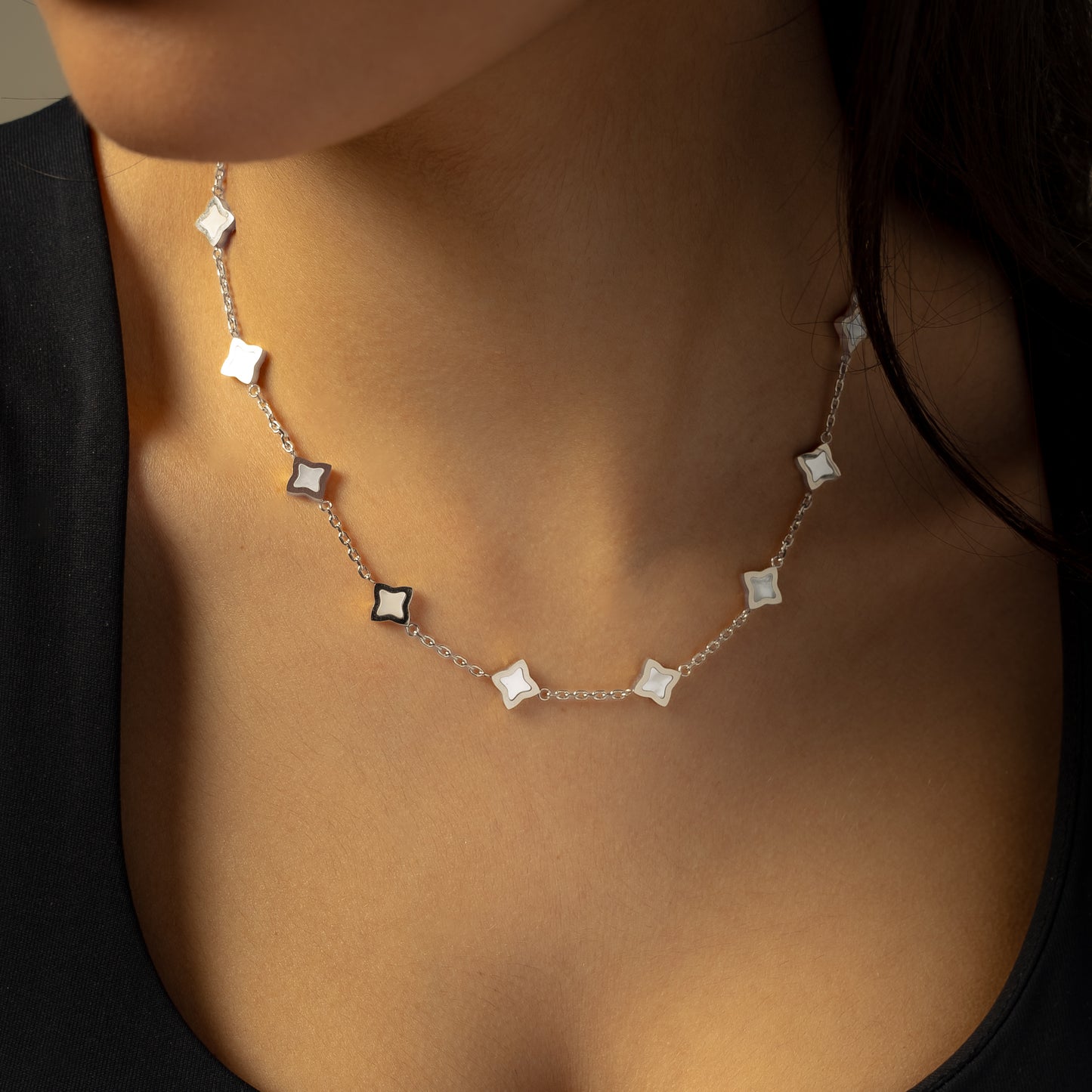 Silver Flower Cable Chain - White