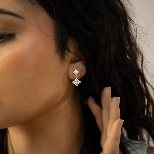 Stars & Flowers gold earrings