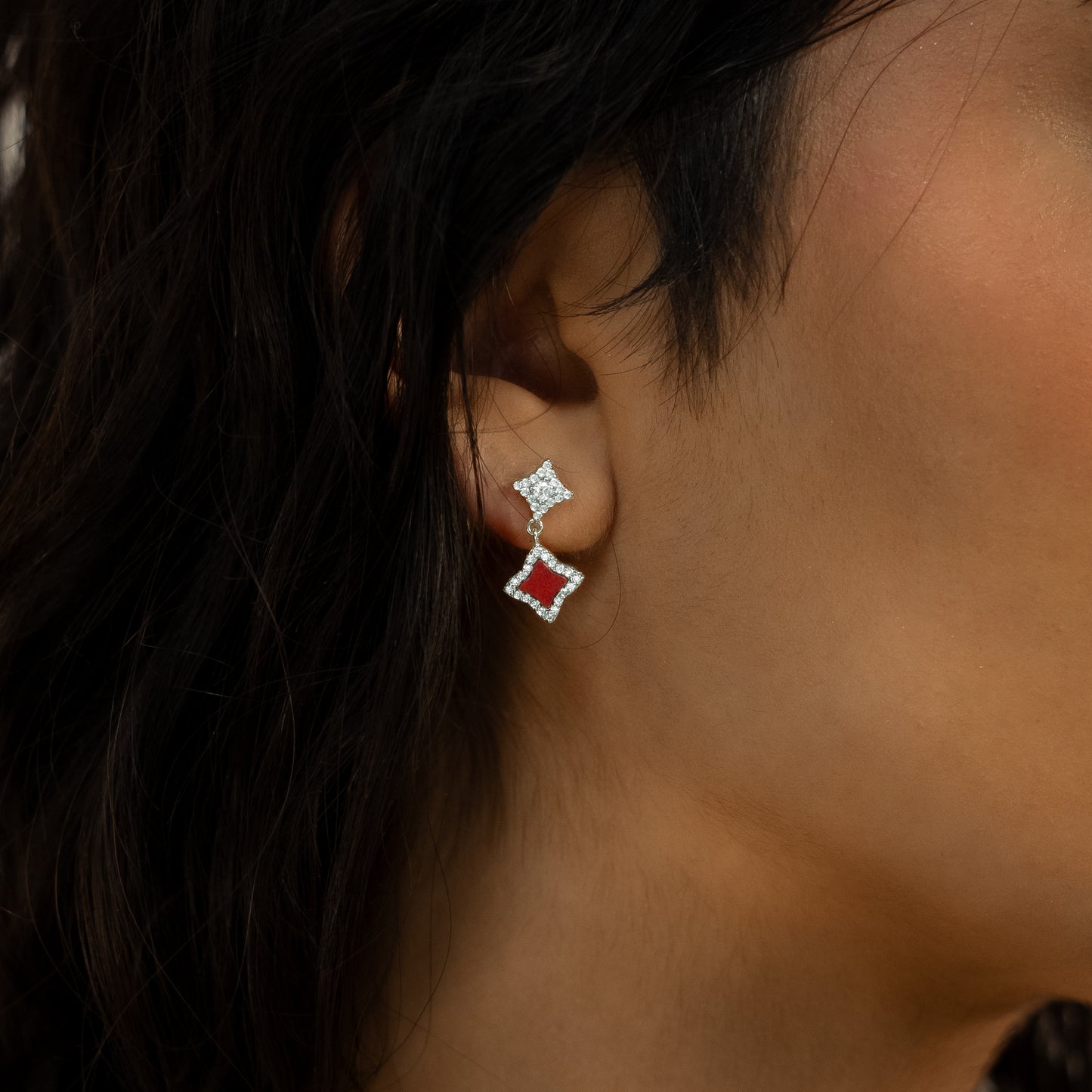 Stars & Flowers earrings argentées - Motif rouge