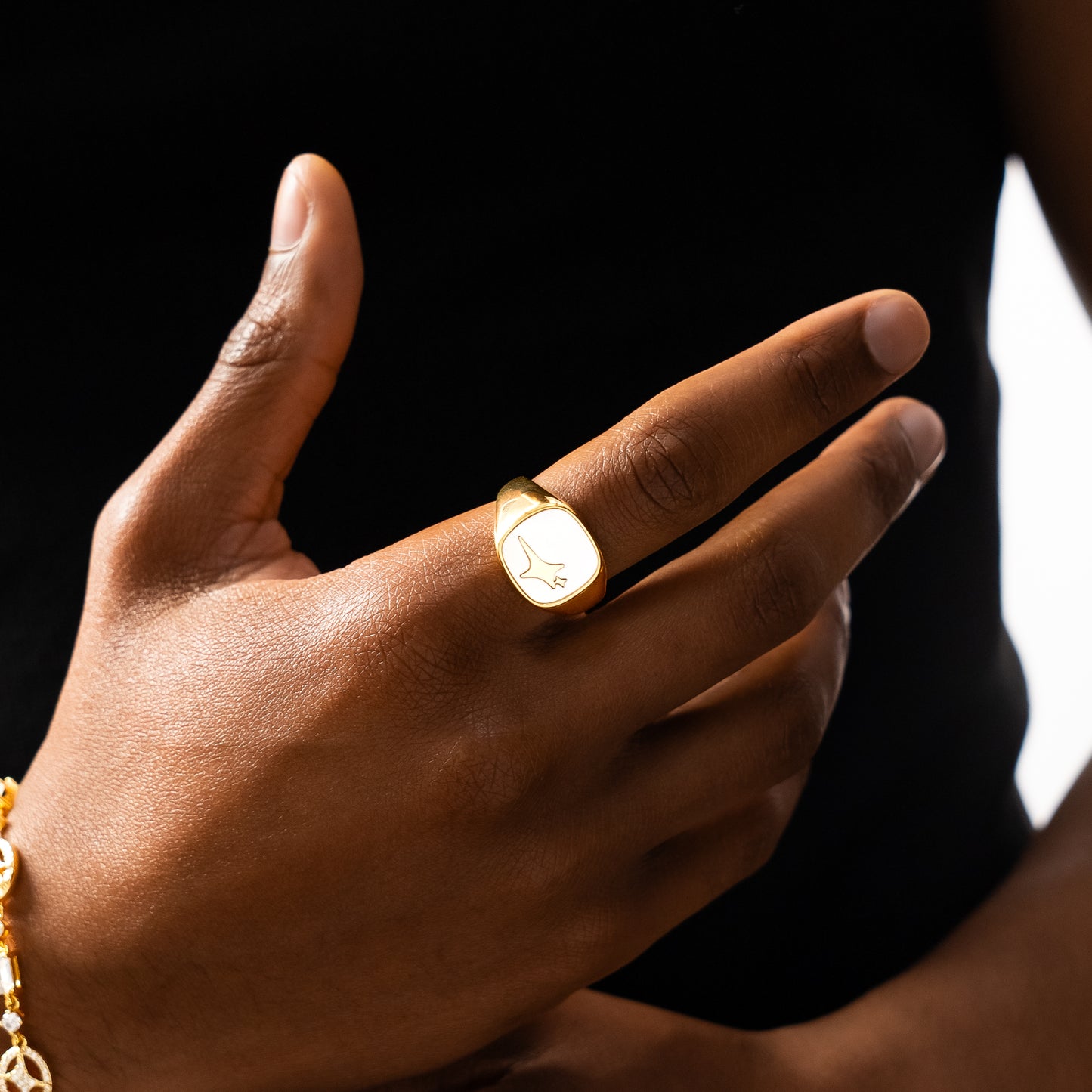 Raw Ring Gold - White Pattern