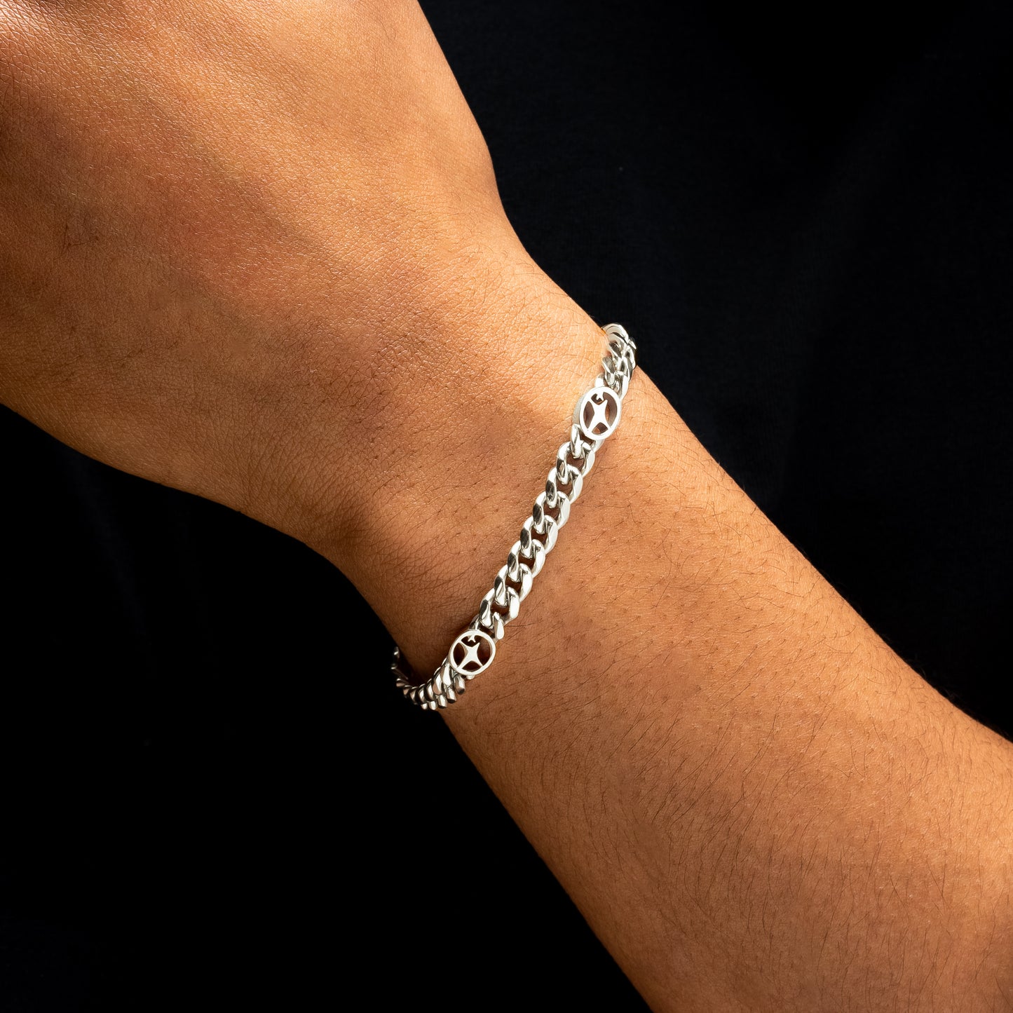 Cuban link bracelet 6 mm Signature Silver