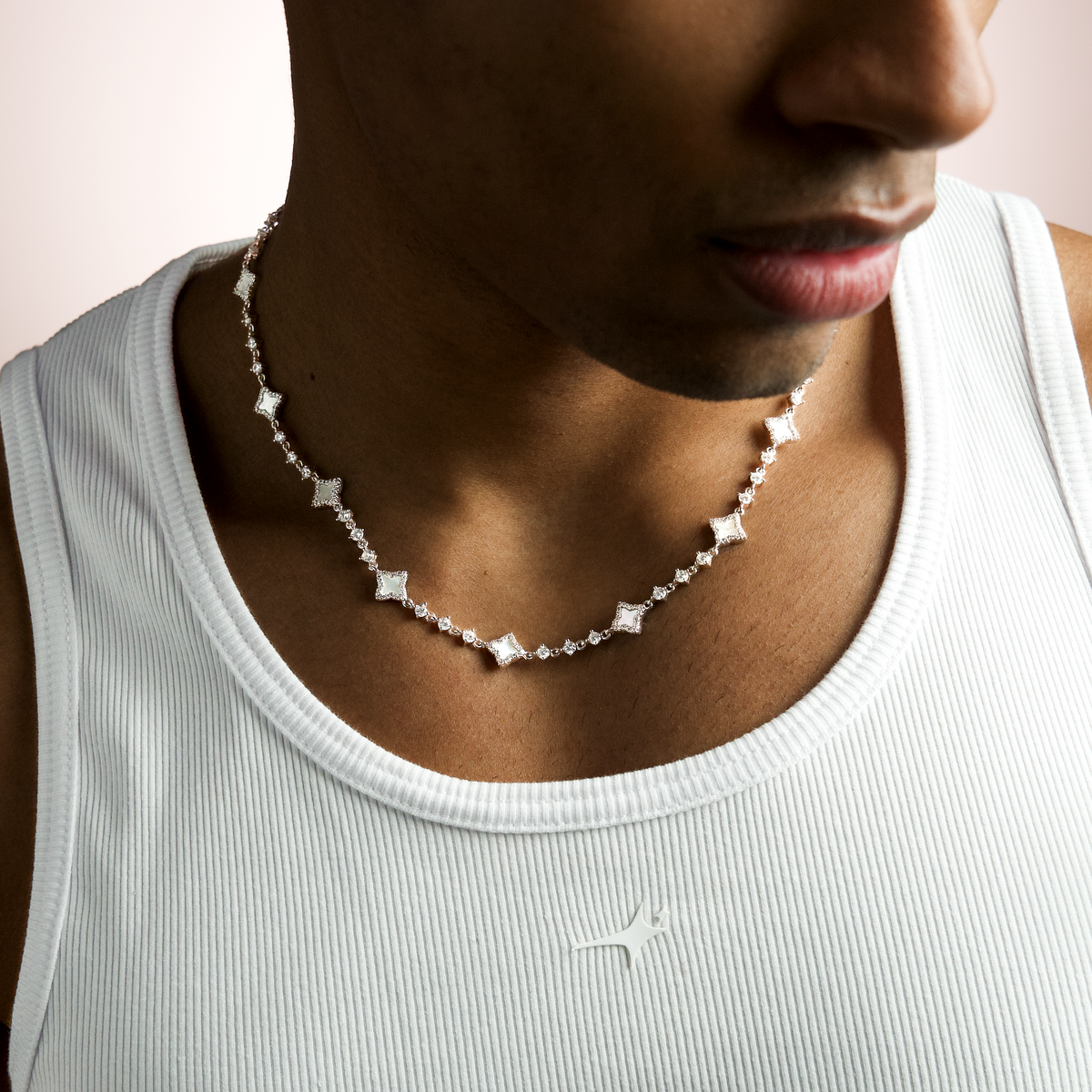 Chain Flower Tennis - 925 Sterling Silver / VVS Moissanite & Mother-of-Pearl