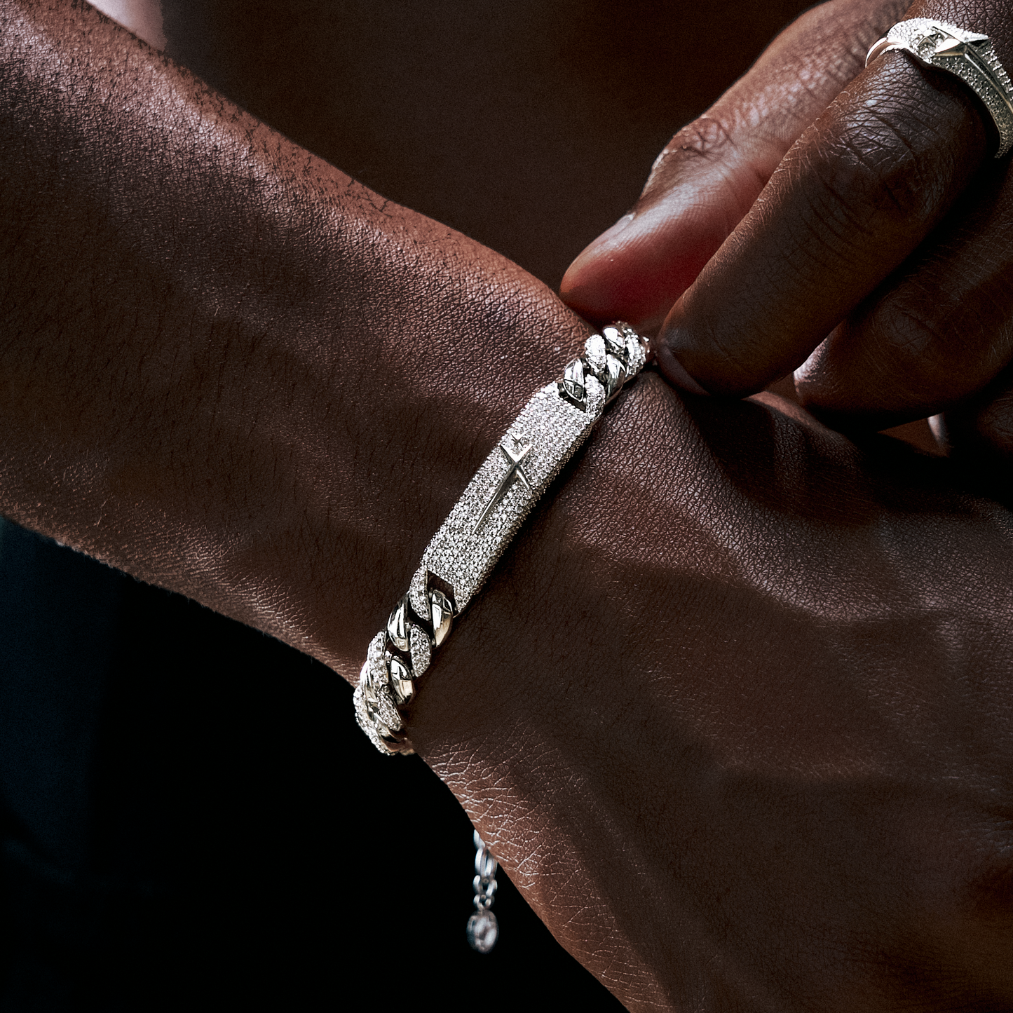Iced Icon Cuban Link Plate Bracelet 8mm 1/2 Silver