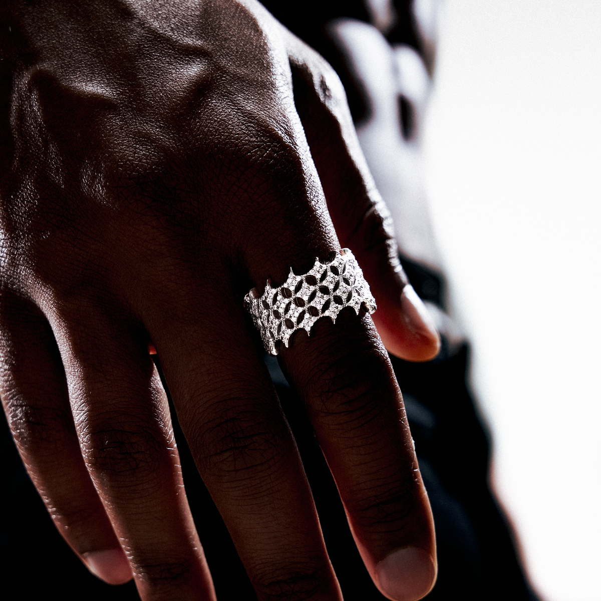Iced Starfield band - 925 Sterling Silver / VVS Moissanite